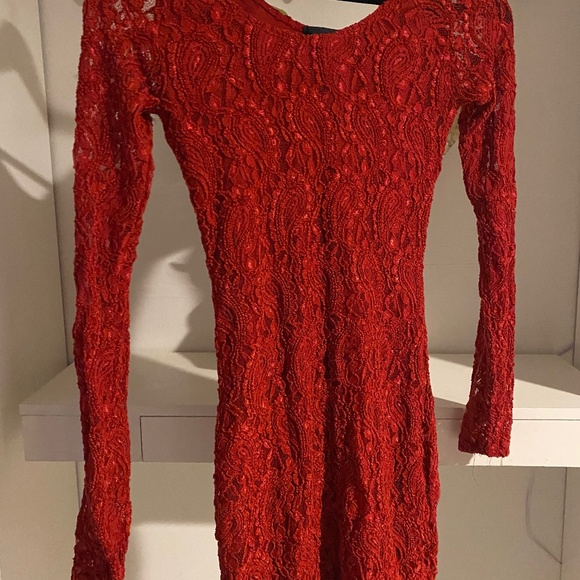 Skin tight red long sleeve mini dress - Picture 1 of 2
